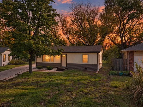 1942 S Custer Ave, Wichita, KS 67213