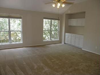 5th image of 10208 Dahlgreen Ave