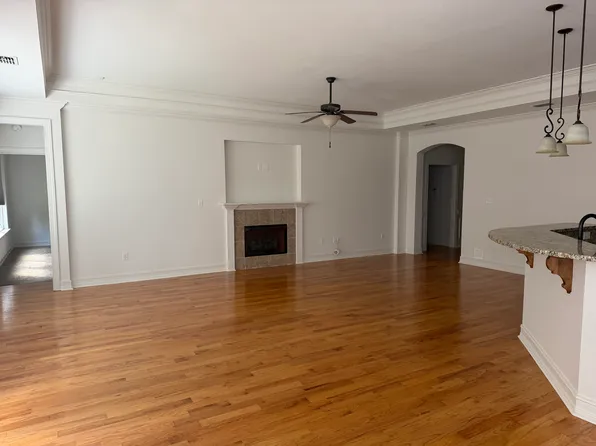 2595 Halleck Ln, Tallahassee, FL 32312