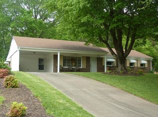 113 Hazelwood Ct, Danville, VA 24541