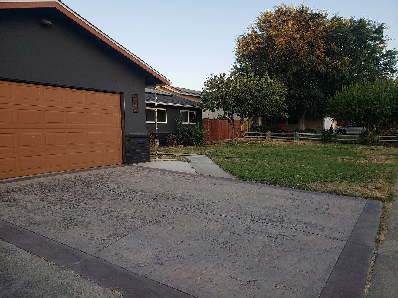 3 bed, 1726 sqft, $2,950 — Photo 2