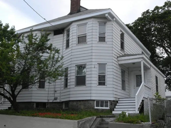 77-79 Dalby St, Newton, MA 02458