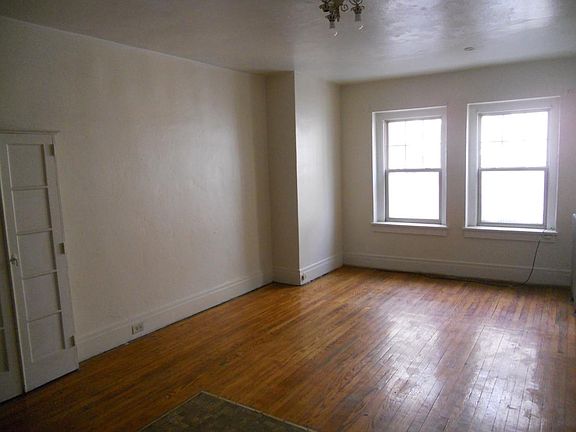 2nd image of 209 Elmwood Ave APT 26