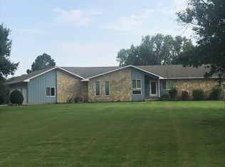 2025 E Pine Bay St, Wichita, KS 67216