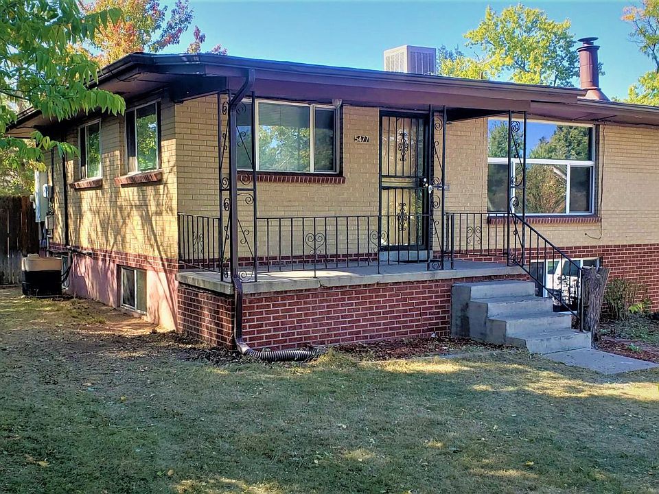covered front porch