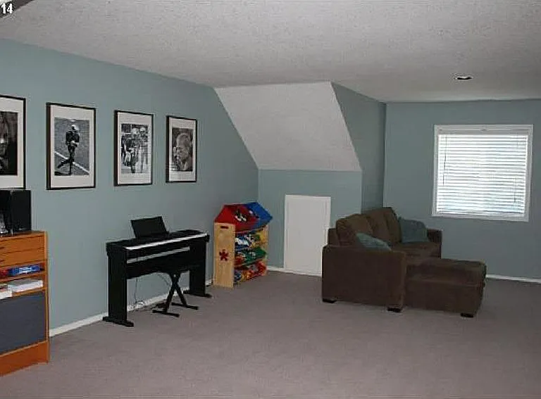 15930 SW Hawk Ct — Photo 12