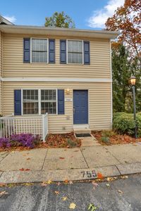 755 Oakwood Ave, State College, PA, 16803