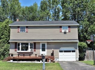 4 Deepdale Rd, Plattsburgh, NY 12901