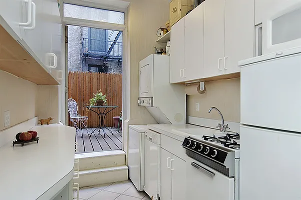 Sold by Corcoran | media 26