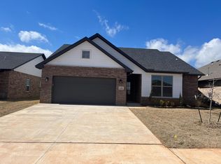 1202 La Vista Ln, Kingfisher, OK 73750