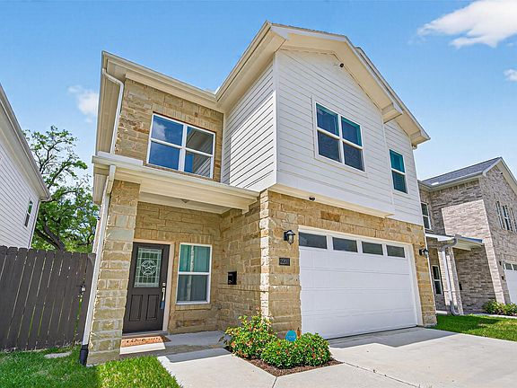 3rd image of 2207 Silverbonnet St
