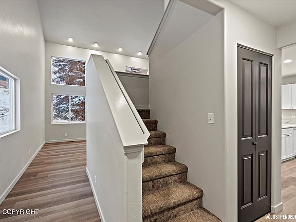 3rd image of 2361 Canary Ct