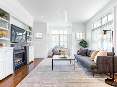 178 Raymond St #178, Cambridge, MA, 02140