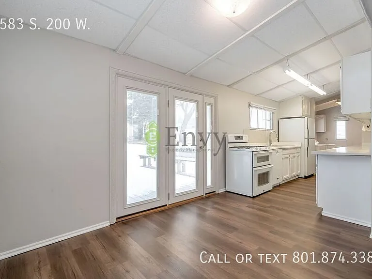 2583 S 200 W — Photo 8