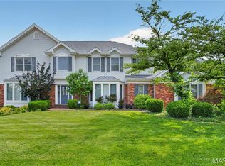 1841 Winter Run Ct, Chesterfield, MO 63017