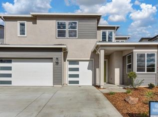 1910 Petite Syrah Ln, Roseville, CA 95747