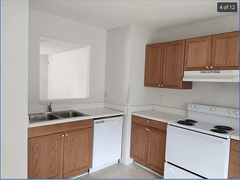 117 Pasteur Ct — Photo 4