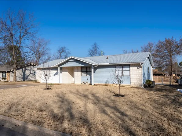 2019 W Tulsa St, Siloam Springs, AR 72761