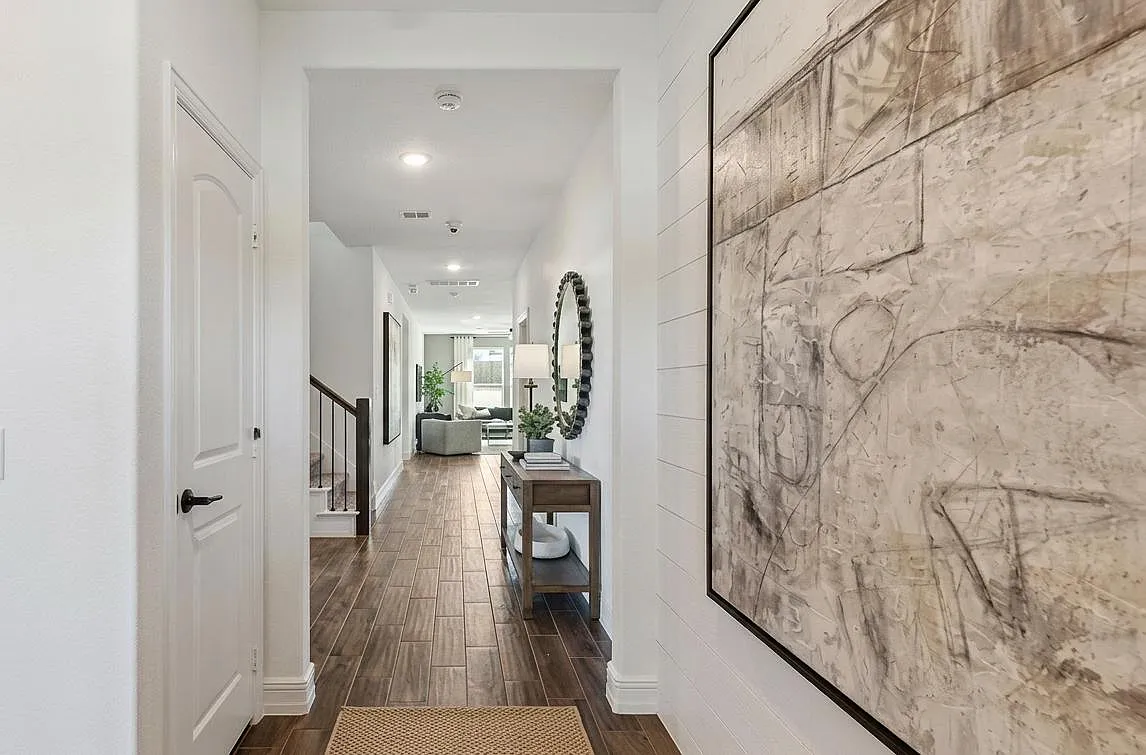 4 bed, 4.0 bath, 3000 sqft, $1,252 — Photo 3