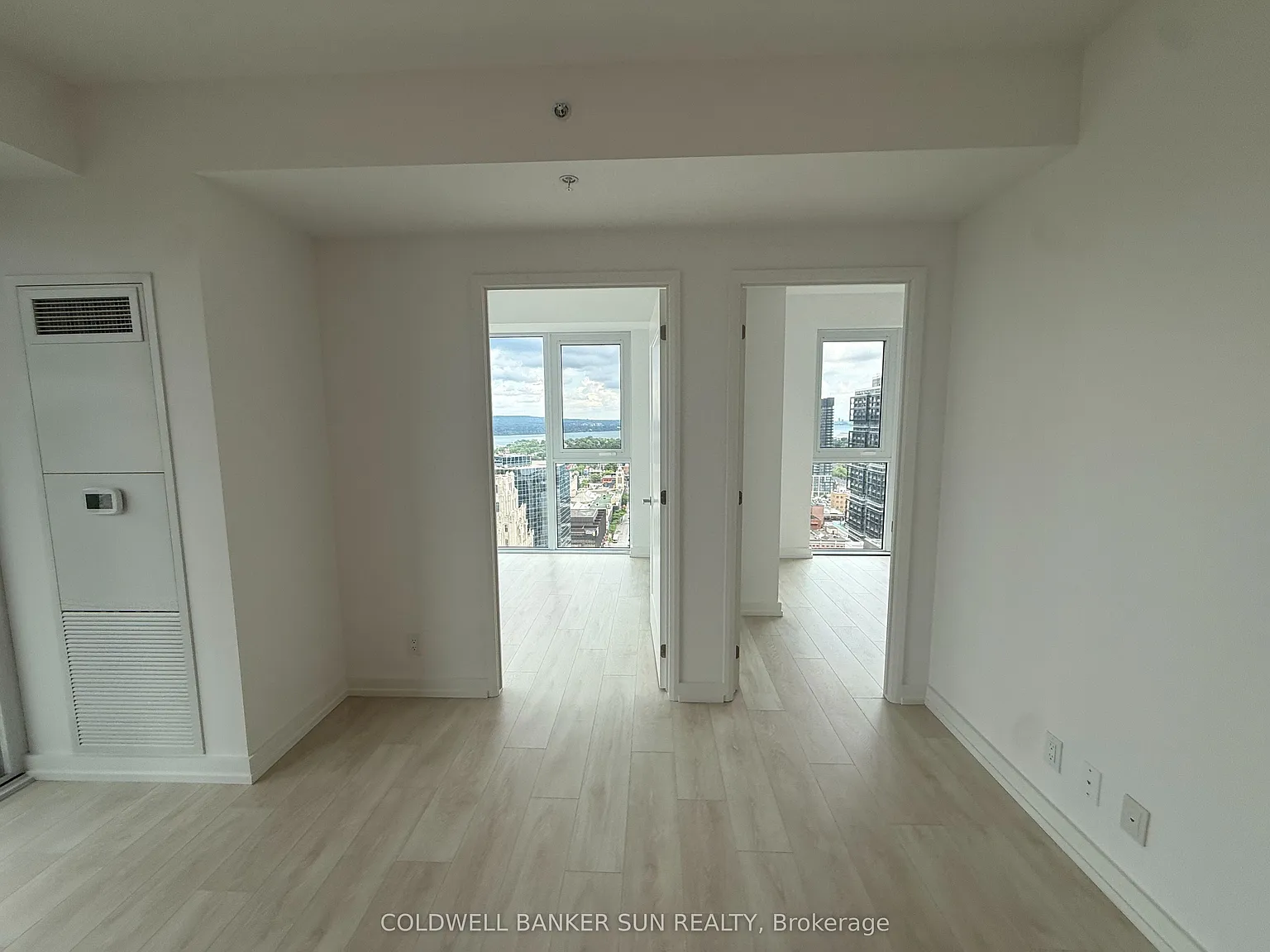 2 bed, $2,400 — Photo 1
