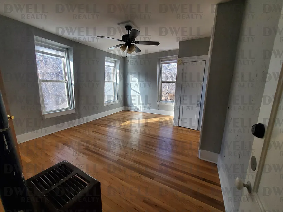 535 Canon Ave #5