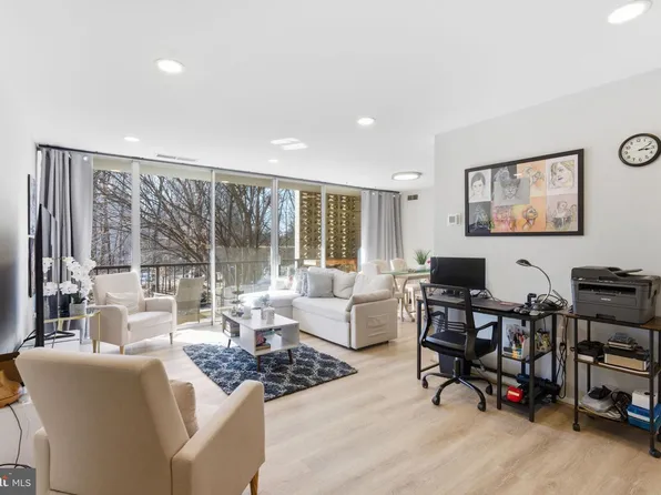 4355 Ivymount Ct APT 37, Annandale, VA 22003