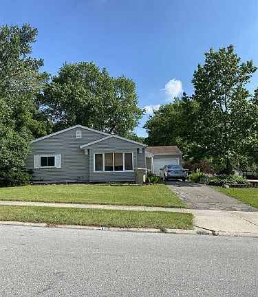 2nd image of 1970 Brookmede Dr