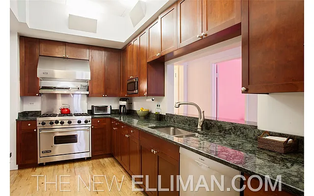 Rented by Douglas Elliman | media 9