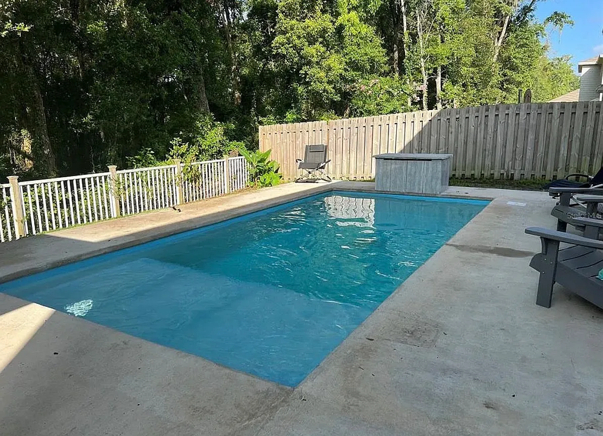 5 bed, 2516 sqft, $3,200 — Photo 4