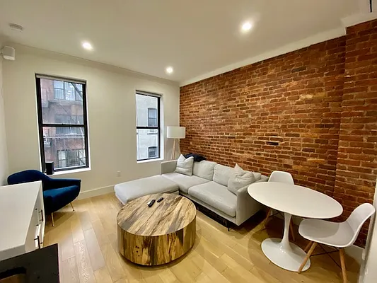 Rented by Abode Residential LLC | media 10