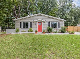 1109 Savannah Dr, Raleigh, NC 27610