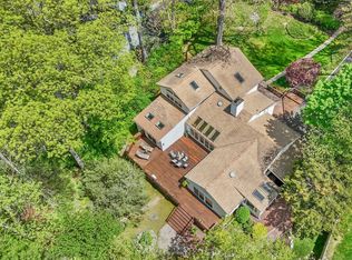 105 Clay Hill Rd, Stamford, CT 06905