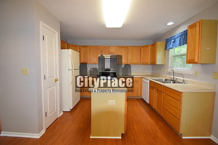 740 Sweet Creek Dr — Photo 11