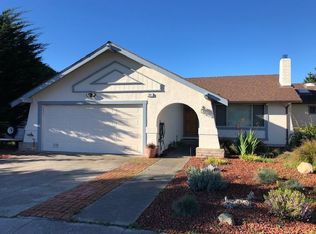 291 Shelter Cove Dr, El Granada, CA