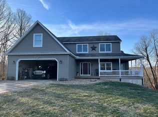 19129 Felton Rd, Stewart, OH 45778