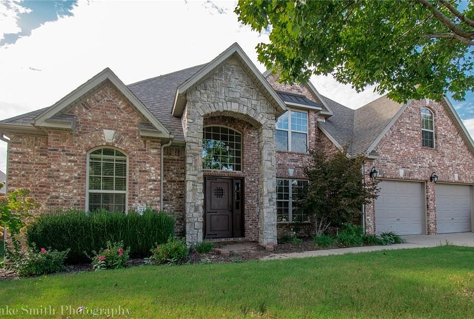 1st image of 2247 N Berkleigh Dr
