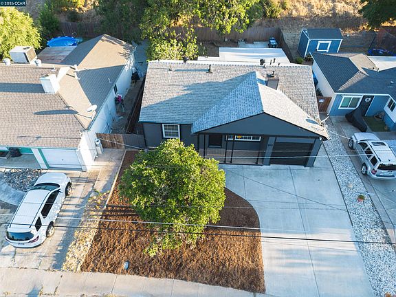 3rd image of 312 Minner Ave