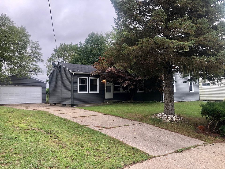 1st image of 4250 Miramar Ave NE