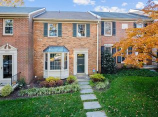 10533 Assembly Dr, Fairfax, VA 22030