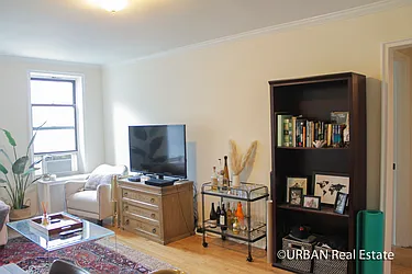 Rented by Urban Real Estate Inc