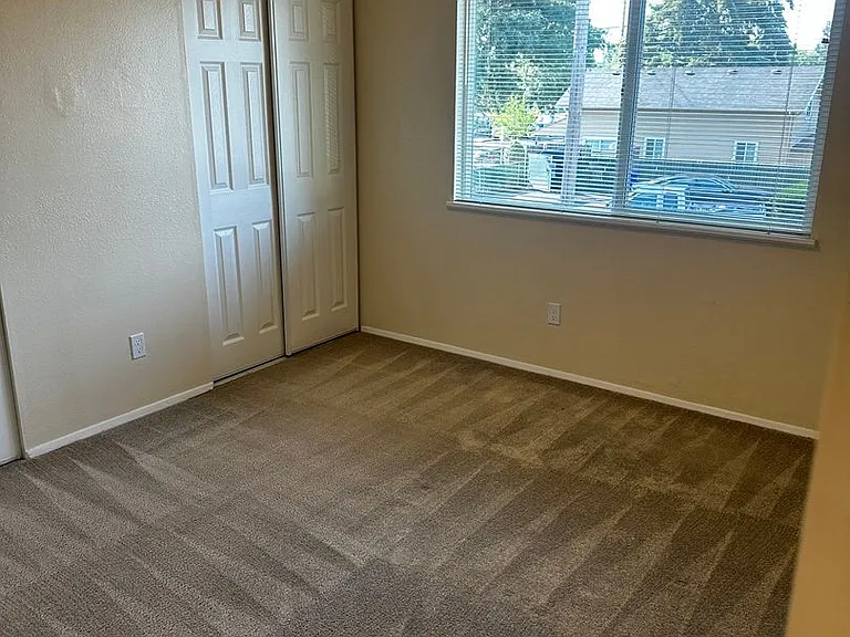 106-Cedar Tree Investments, LLC — Photo 8