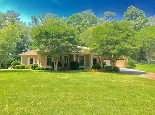 8341 Eagle Pointe Dr, Meridian, MS 39305