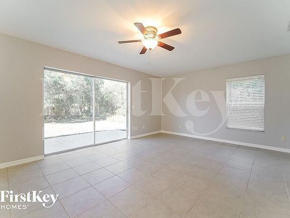 3rd image of 3863 Atwater Dr