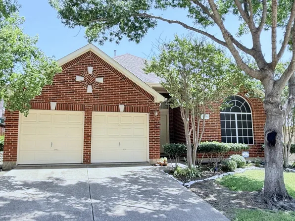 9816 Hickory Hollow Ln, Irving, TX 75063