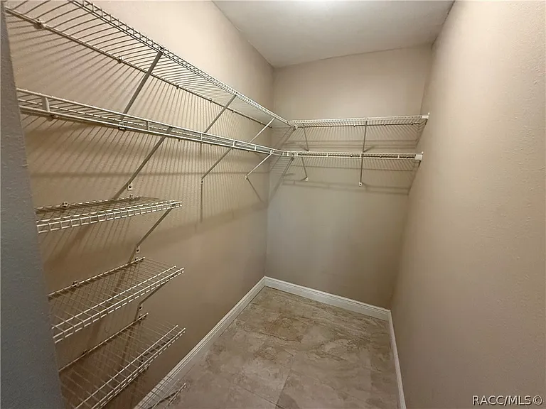 3047 W Kirkwood Pl — Photo 14