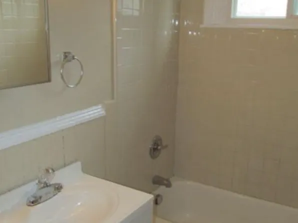 920 E Shiawassee, 920 E Shiawassee St #1, Lansing, MI 48912