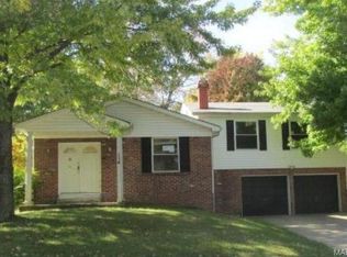 114 Kimberly Ln, Saint Peters, MO