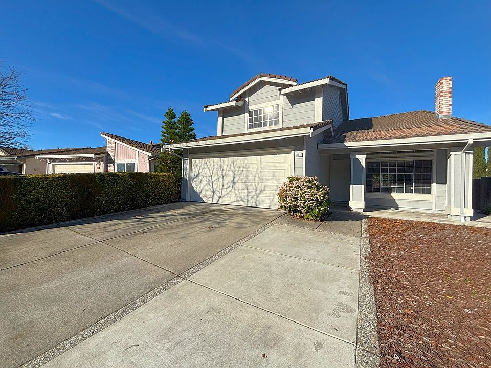 1st image of 33947 Juliet Cir