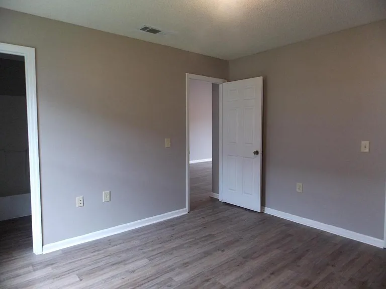 230 Lanier Dr #42 — Photo 3