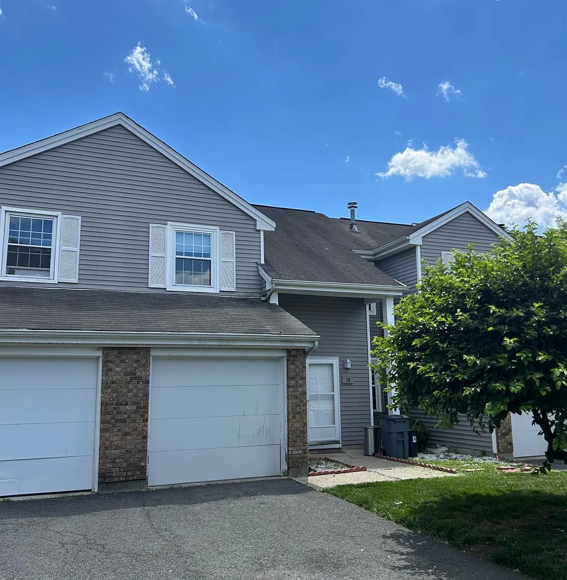 2 bed, 1.5 bath, 1087 sqft, $2,500 — Photo 1
